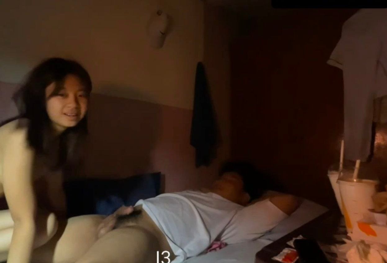 Iyot magjowa after magbukmang ng mcdo